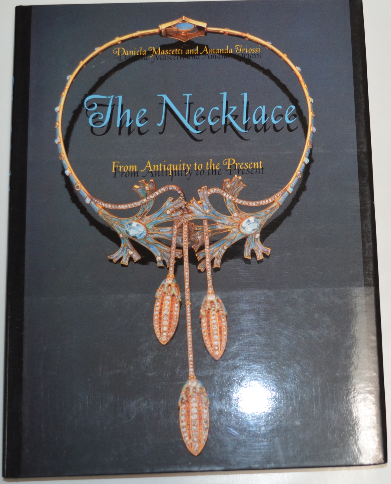 THE NECKLACE